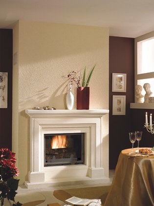 cheminée en pierre blanche foyer f-800-i puissance 6-9 kw rendement 81,3% Co 0,17% classement flamme verte 